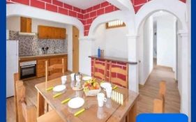 Karin House